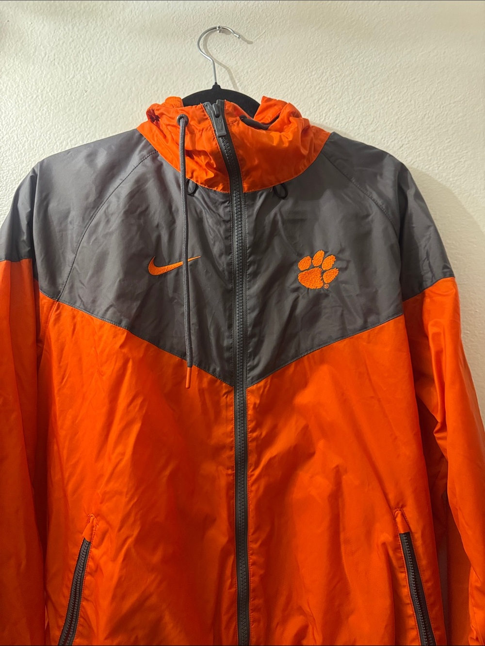 Nike Orange and Gray Colorblock Men’s Windbreaker with Hood